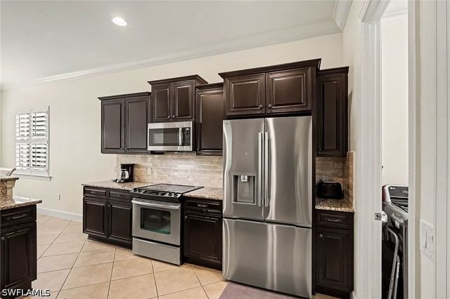 10534 Yorkstone DR, Bonita Springs, FL 34135