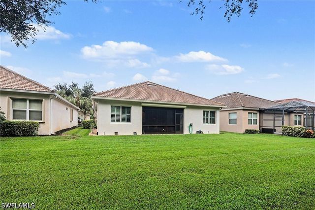 10534 Yorkstone DR, Bonita Springs, FL 34135