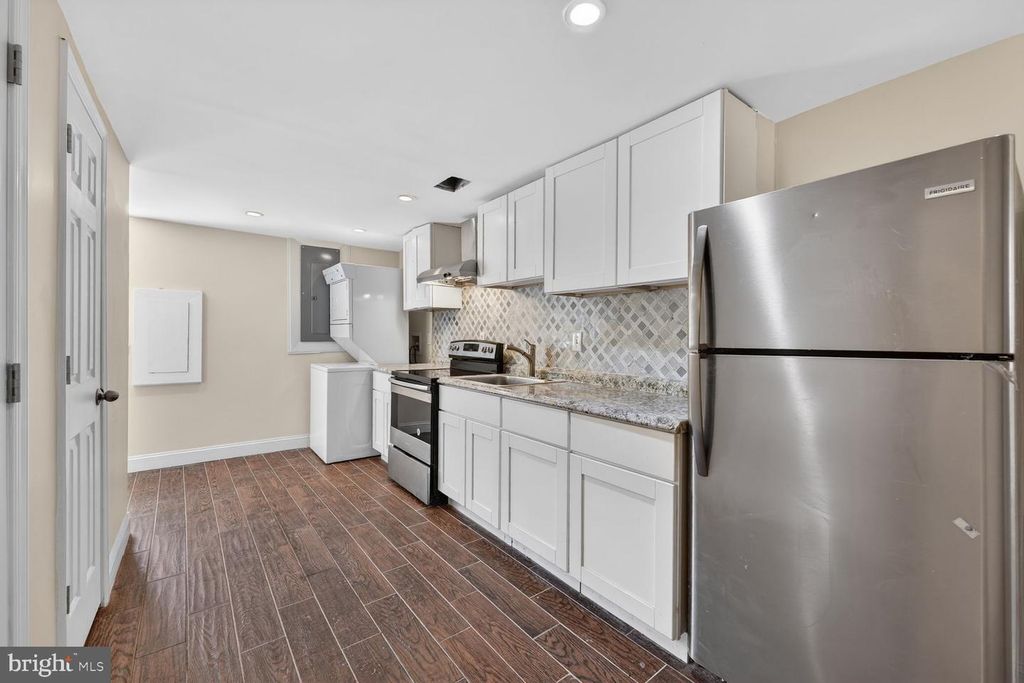 Image 19 of property listing at 7205 LIVINGSTON RD, Oxon Hill, MD 20745
