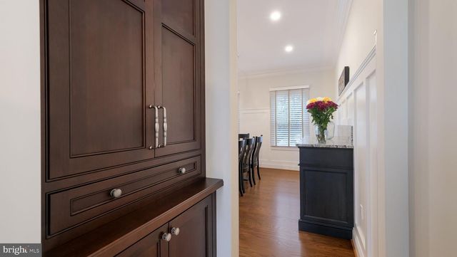 33 BITTERSWEET DR, Doylestown, PA 18901