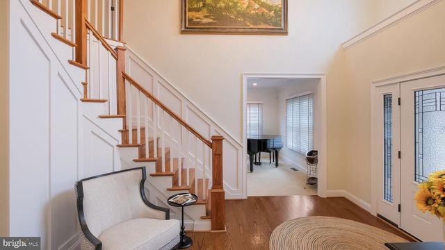 33 BITTERSWEET DR, Doylestown, PA 18901