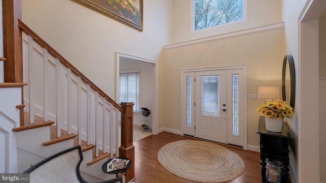 33 BITTERSWEET DR, Doylestown, PA 18901