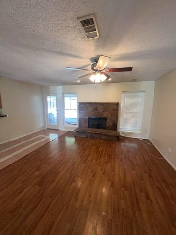 18507 Sweetmeadow Drive, Spring, TX 77379