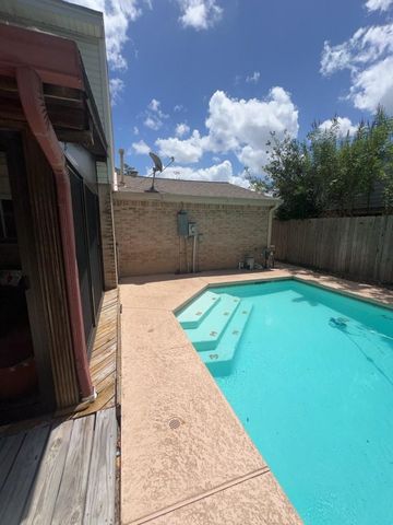 18507 Sweetmeadow Drive, Spring, TX 77379