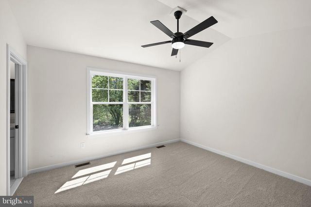 28264 MINE RUN RD, Rhoadesville, VA 22542