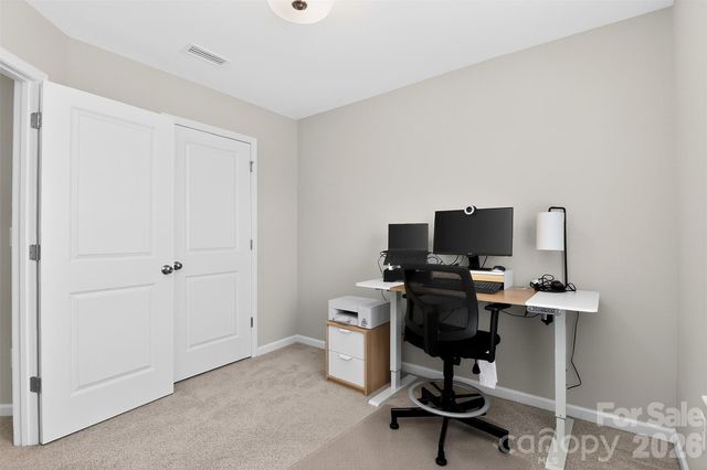 13357 Porter Creek Road, Charlotte, NC 28262