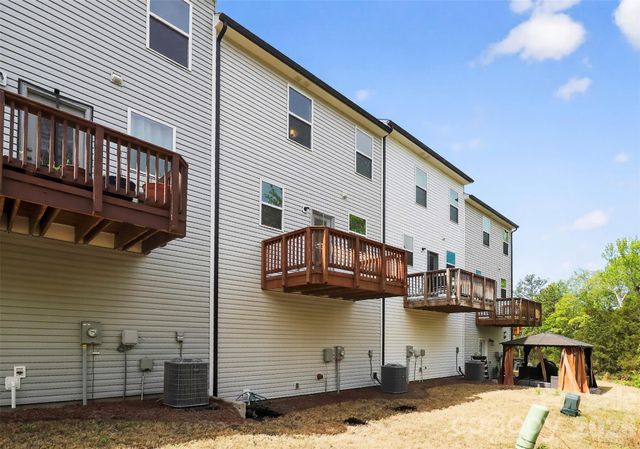 13357 Porter Creek Road, Charlotte, NC 28262