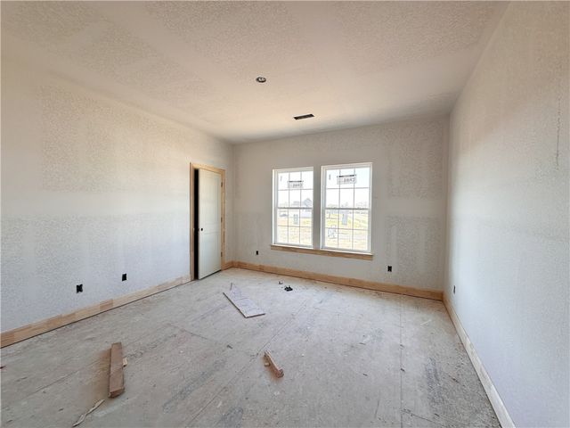 3122 Courtyard Street, Springdale, AR 72762