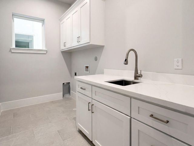 902 Knox Street A, Houston, TX 77007