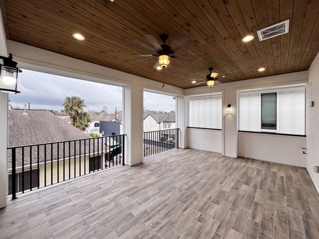 902 Knox Street A, Houston, TX 77007
