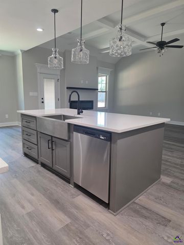 190 Mystic Circle, Byron, GA 31008