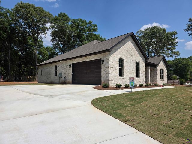 190 Mystic Circle, Byron, GA 31008
