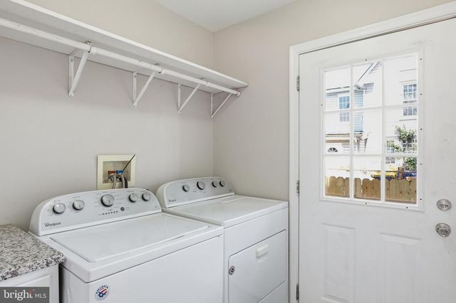 22 W FRONT ST, Frederica, DE 19946