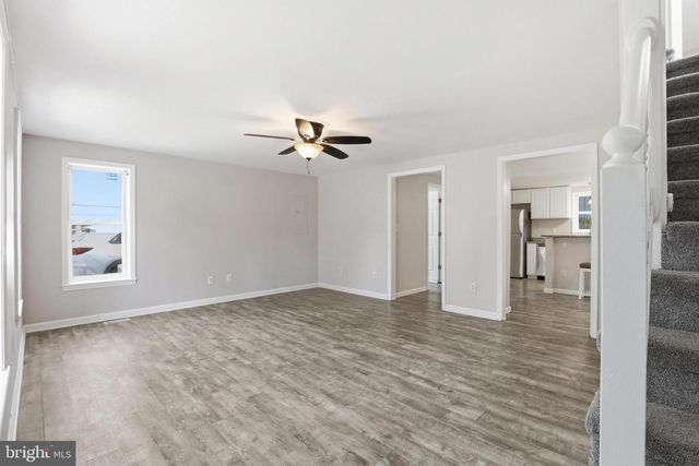 22 W FRONT ST, Frederica, DE 19946