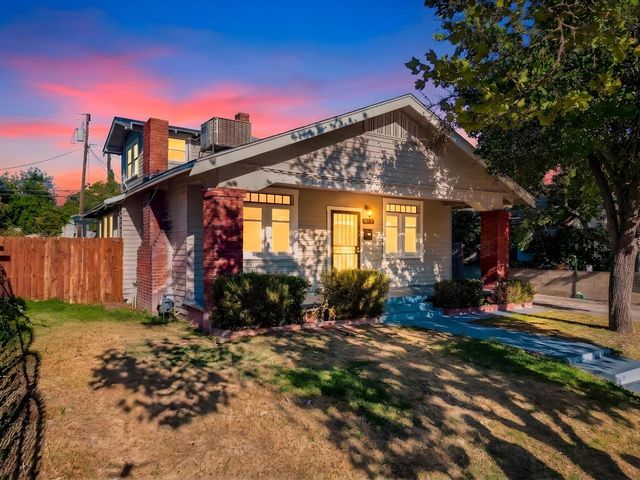 814 N Roosevelt Avenue, Fresno, CA 93728