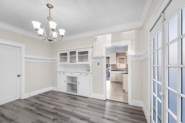 814 N Roosevelt Avenue, Fresno, CA 93728