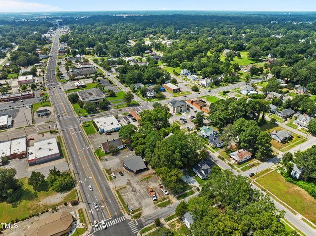 109 E Grainger Avenue, Kinston, NC 28501