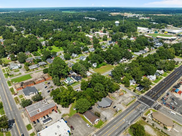 109 E Grainger Avenue, Kinston, NC 28501