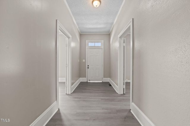 109 E Grainger Avenue, Kinston, NC 28501