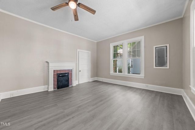 109 E Grainger Avenue, Kinston, NC 28501