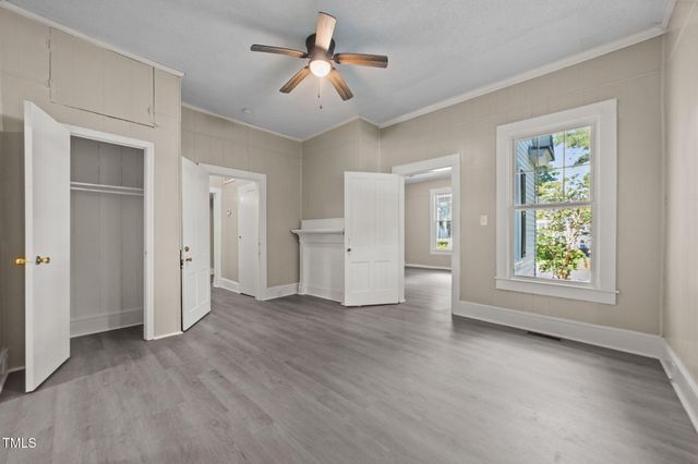 109 E Grainger Avenue, Kinston, NC 28501
