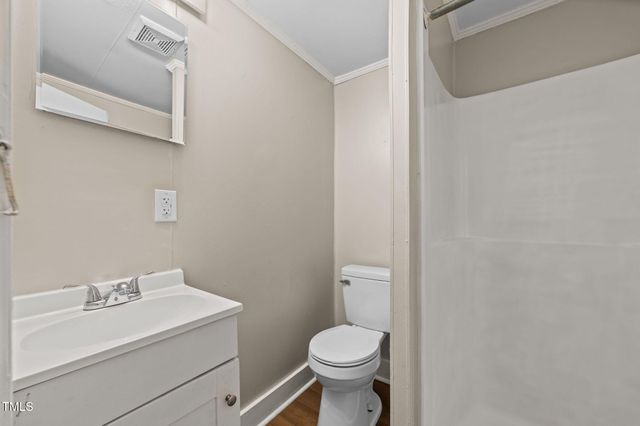 109 E Grainger Avenue, Kinston, NC 28501