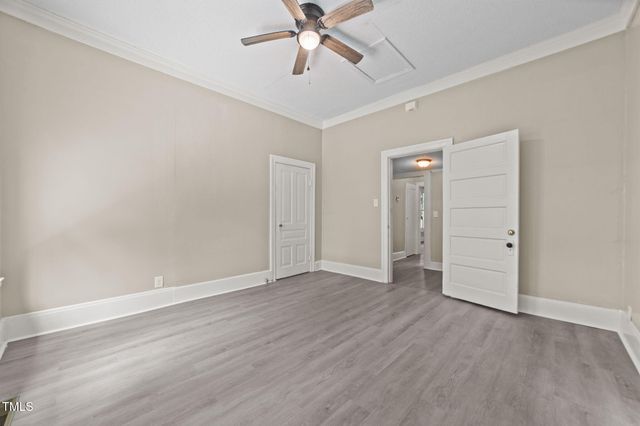 109 E Grainger Avenue, Kinston, NC 28501