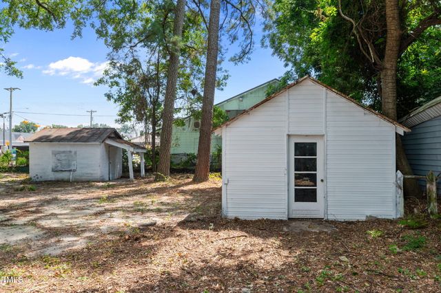 109 E Grainger Avenue, Kinston, NC 28501