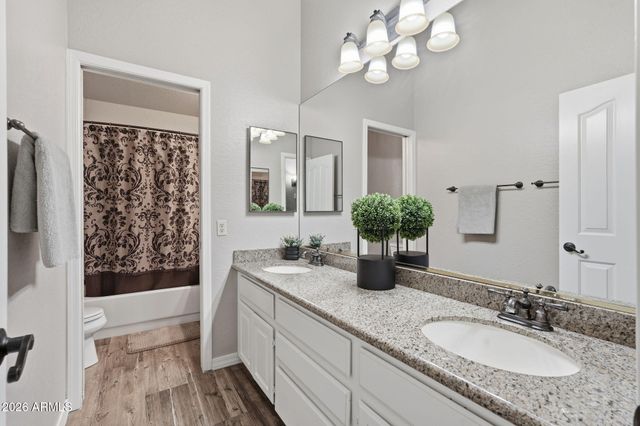 1736 E MALLORY Street, Mesa, AZ 85203