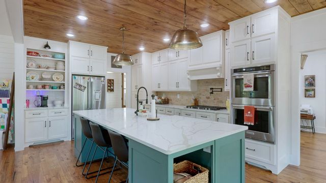 230 McDeal Rd, Fayetteville, TN 37334