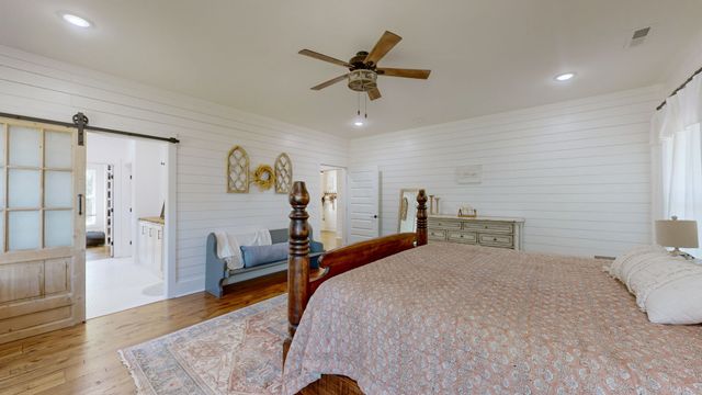 230 McDeal Rd, Fayetteville, TN 37334