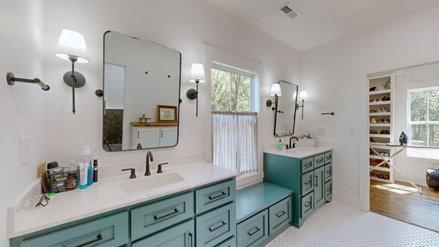 230 McDeal Rd, Fayetteville, TN 37334