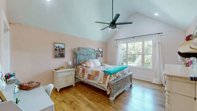 230 McDeal Rd, Fayetteville, TN 37334