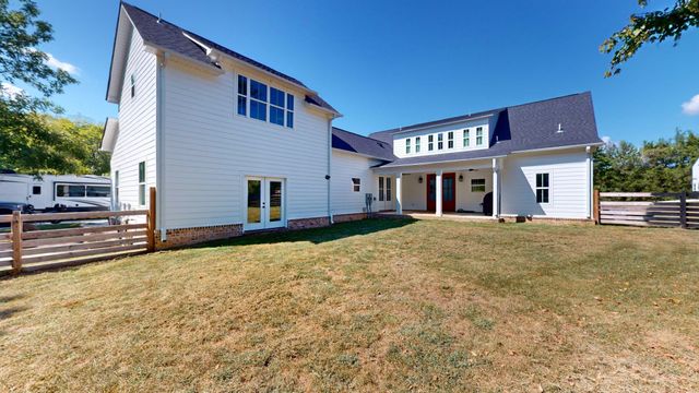 230 McDeal Rd, Fayetteville, TN 37334