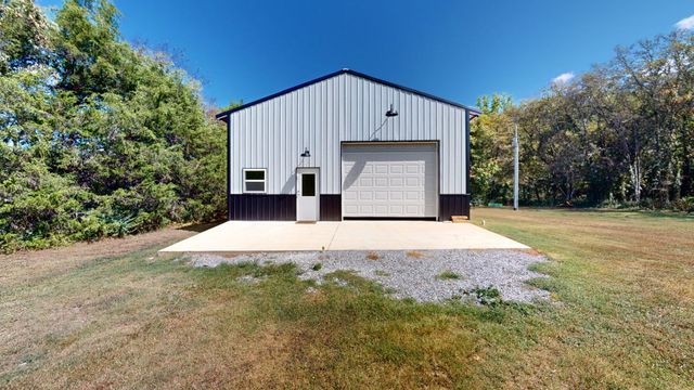 230 McDeal Rd, Fayetteville, TN 37334