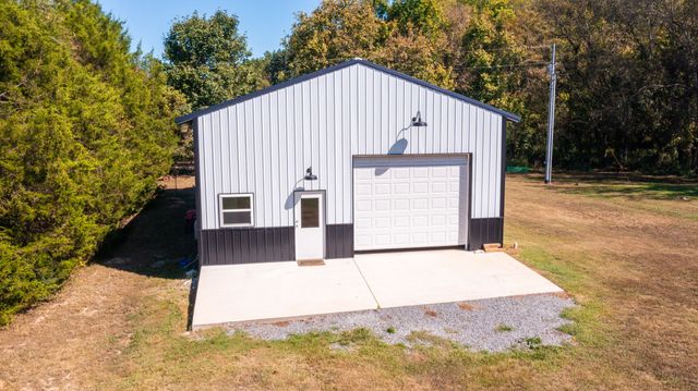 230 McDeal Rd, Fayetteville, TN 37334