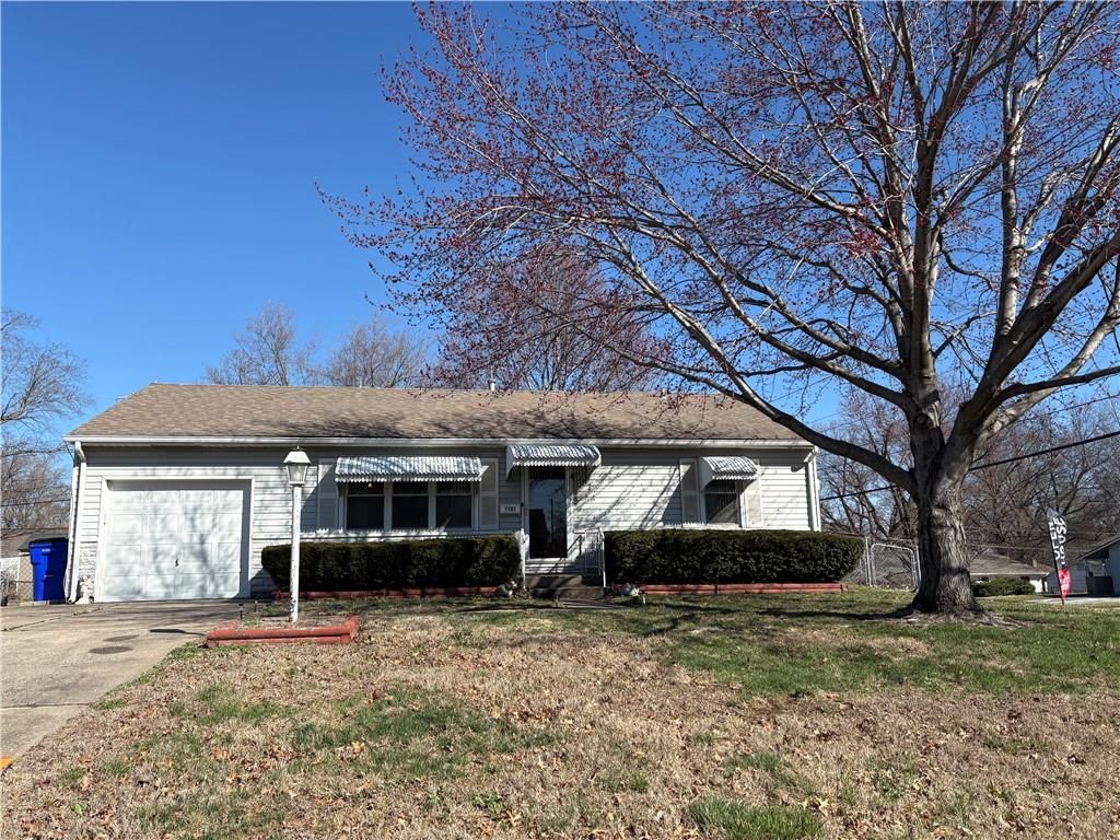 1404 NE 67th Terrace, Gladstone, MO 64118