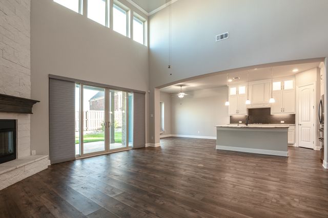 1703 Cedar Bluff Parkway, Mansfield, TX 76063