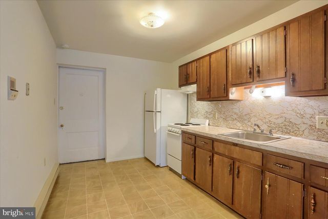 35 N 4TH ST, Newport, PA 17074