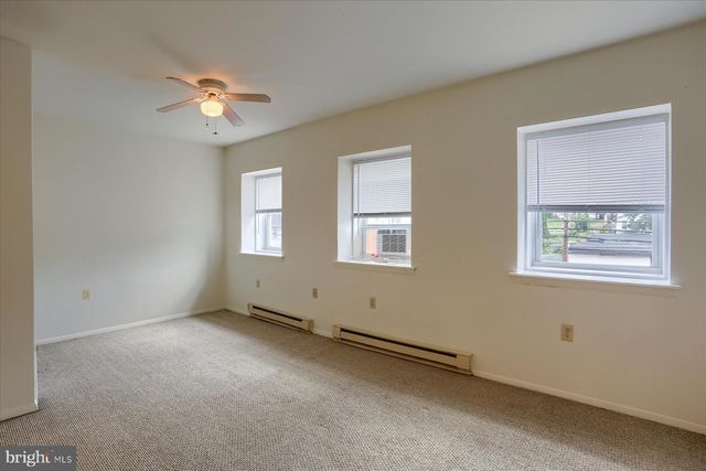 35 N 4TH ST, Newport, PA 17074