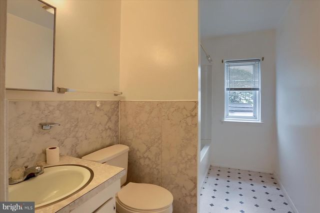 35 N 4TH ST, Newport, PA 17074