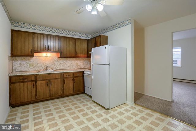 35 N 4TH ST, Newport, PA 17074