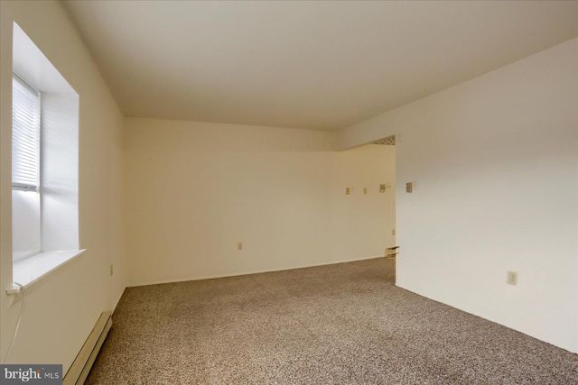 35 N 4TH ST, Newport, PA 17074