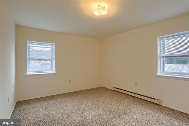 35 N 4TH ST, Newport, PA 17074