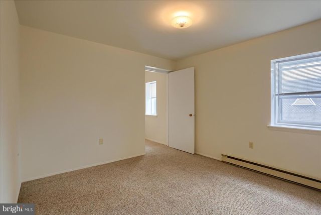 35 N 4TH ST, Newport, PA 17074