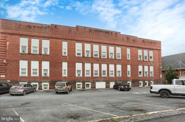 35 N 4TH ST, Newport, PA 17074