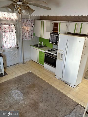 3816 SEQUOIA AVE, Baltimore, MD 21215