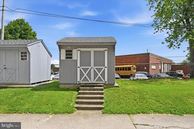 808 RIVELY AVE, Glenolden, PA 19036