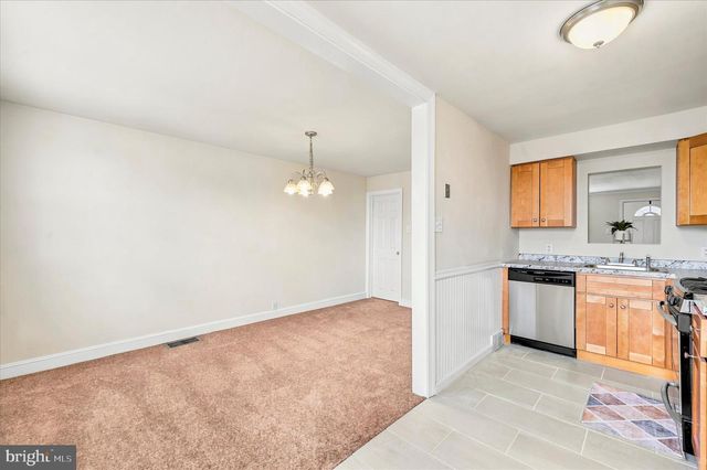 808 RIVELY AVE, Glenolden, PA 19036