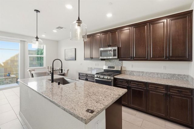 8036 Ryland Dr, El Dorado Hills, CA 95762